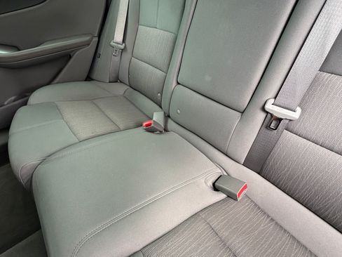 Used 2015 Chevrolet Impala LS image 5