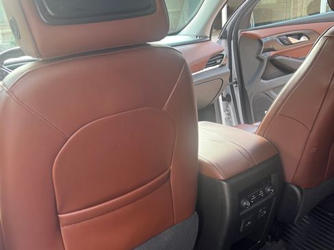 Used 2018 Chevrolet Traverse High Country image 6