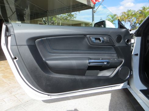 Used 2019 Ford Mustang GT Premium w/ Performance Package - Level 2 image 16