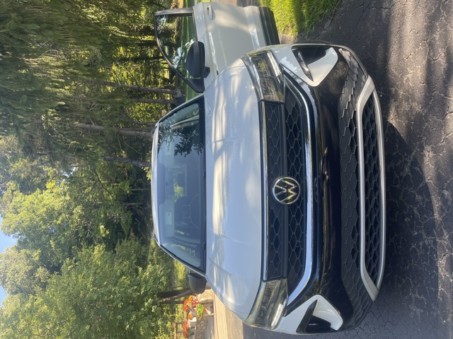Used 2022 Volkswagen Taos S FWD image 9