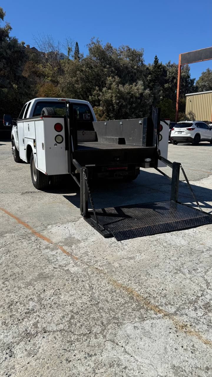 Used 2012 Ford F350 XL w/ PWR Equipment Group RWD image 11