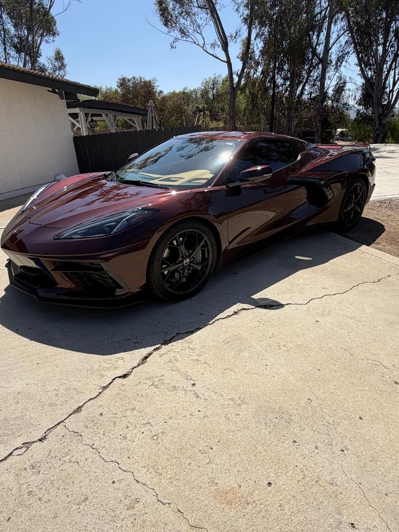 Used 2022 Chevrolet Corvette Stingray Premium Conv w/ Z51 Performance Package RWD image 4