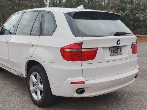 Used 2010 BMW X5 xDrive30i image 24