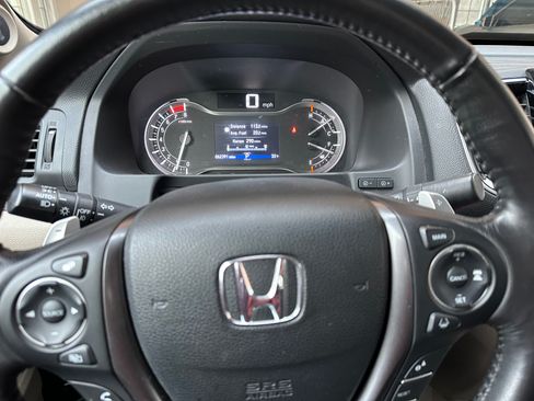 Used 2023 Honda Ridgeline RTL-E image 8