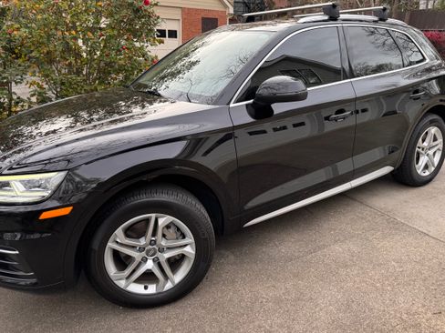 Used 2018 Audi Q5 2.0T Premium Plus w/ Premium Plus Package image 17