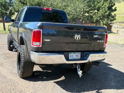 Used 2017 RAM 2500 Laramie AWD/4WD image 6