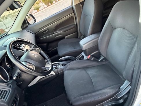 Used 2014 Mitsubishi Outlander Sport ES image 10