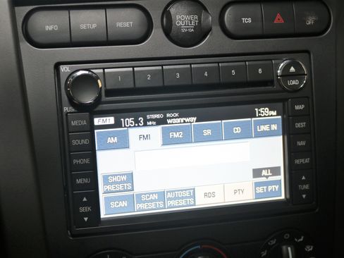Used 2008 Ford Mustang Shelby GT500 RWD image 9