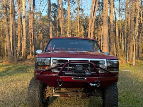 Used 1996 Ford Bronco image 4