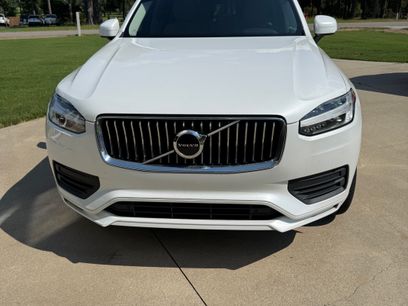 Used 2020 Volvo XC90 T6 Momentum w/ Protection Package Premier