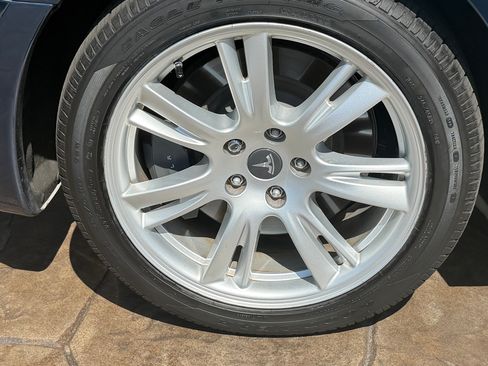 Used 2021 Tesla Model S Long Range Plus AWD/4WD image 16