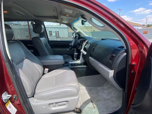 Used 2008 Toyota Tundra Limited AWD/4WD image 4