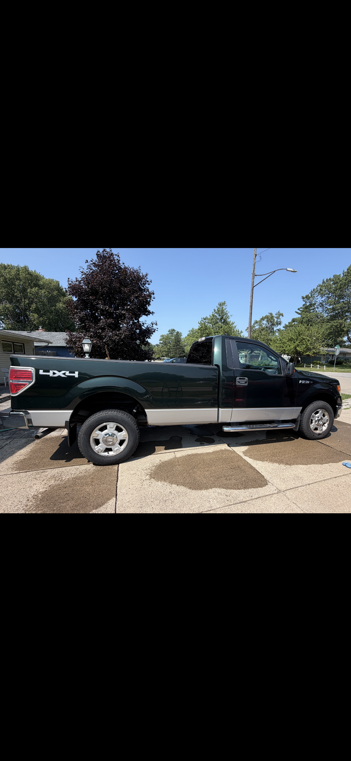 Used 2013 Ford F150 XLT w/ Mid Equipment Group AWD/4WD image 2