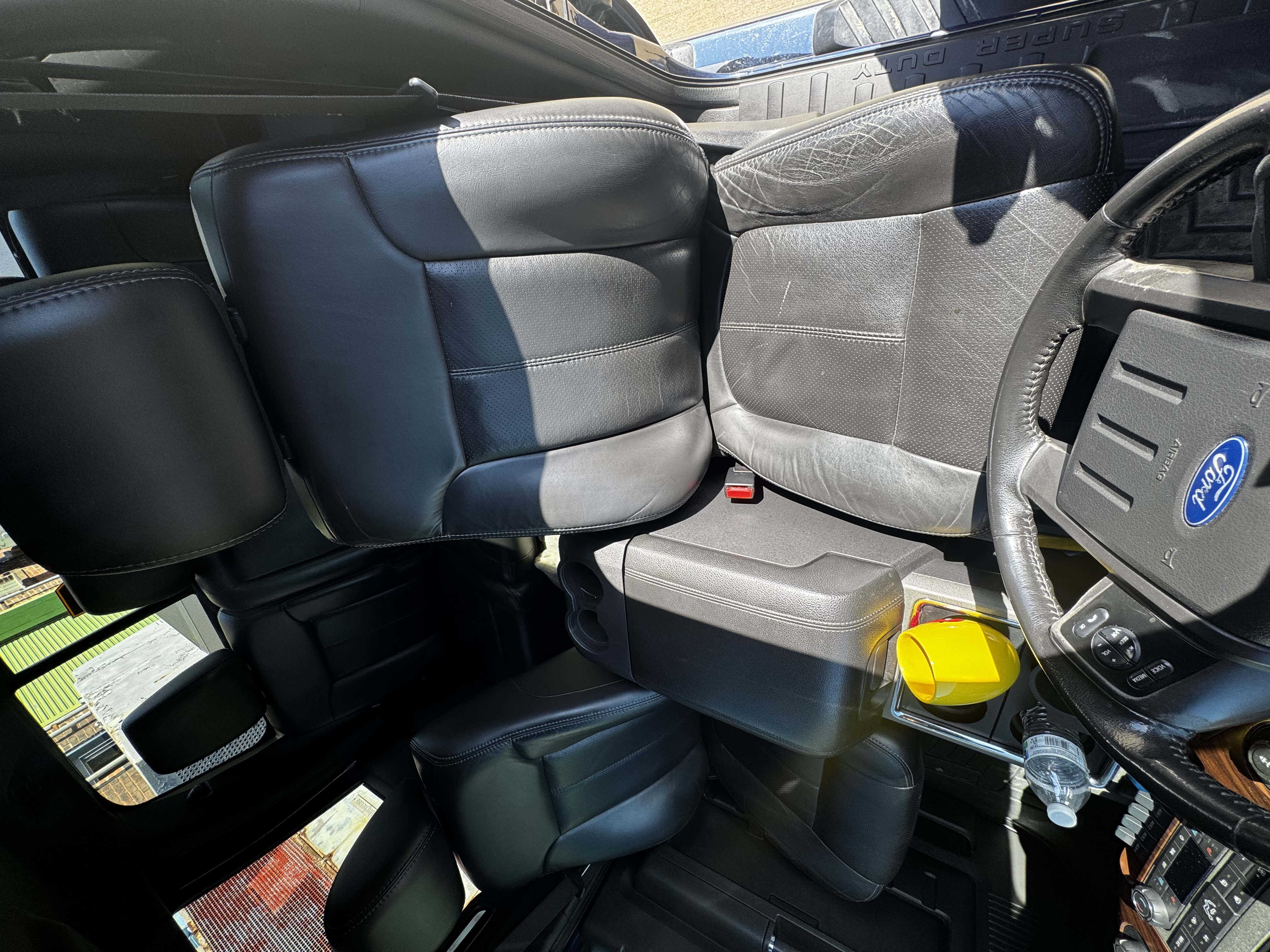 Used 2011 Ford F250 Lariat w/ Lariat Interior Pkg AWD/4WD image 15