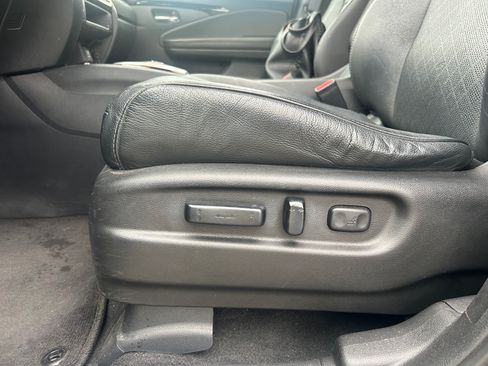 Used 2020 Honda Passport Touring image 13