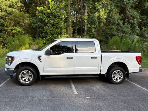 Used 2023 Ford F150 XLT w/ Equipment Group 301A Mid RWD image 2