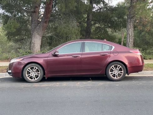 Used 2009 Acura TL w/ Technology Package FWD image 1