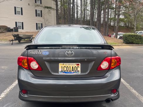 Used 2010 Toyota Corolla S image 4