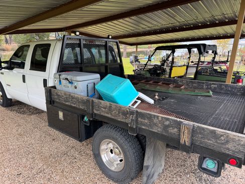 Used 2004 Ford F350 2WD Crew Cab DRW Super Duty image 9