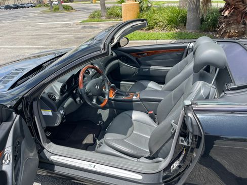 Used 2005 Mercedes-Benz SL 500 image 13