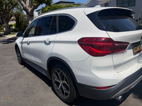 Used 2018 BMW X1 sDrive28i FWD image 4