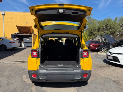 Used 2015 Jeep Renegade Sport w/ Power & Air Group image 30