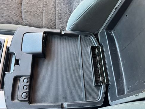 Used 2015 RAM 1500 Lone Star image 29