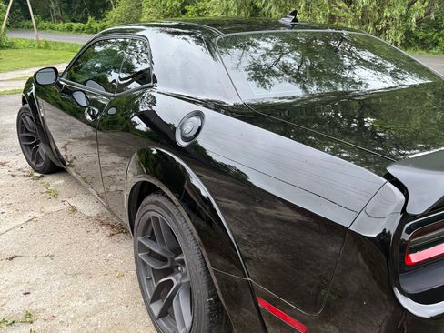 Used 2020 Dodge Challenger R/T Scat Pack RWD image 4
