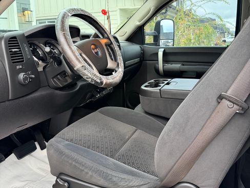 Used 2007 GMC Sierra 2500 SLE w/ SLE1 Preferred Package image 4