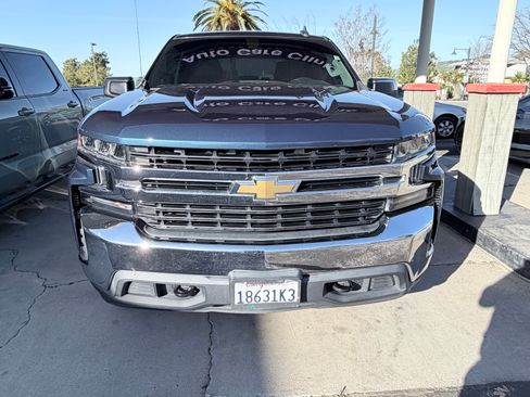 Used 2022 Chevrolet Silverado 1500 LT image 1