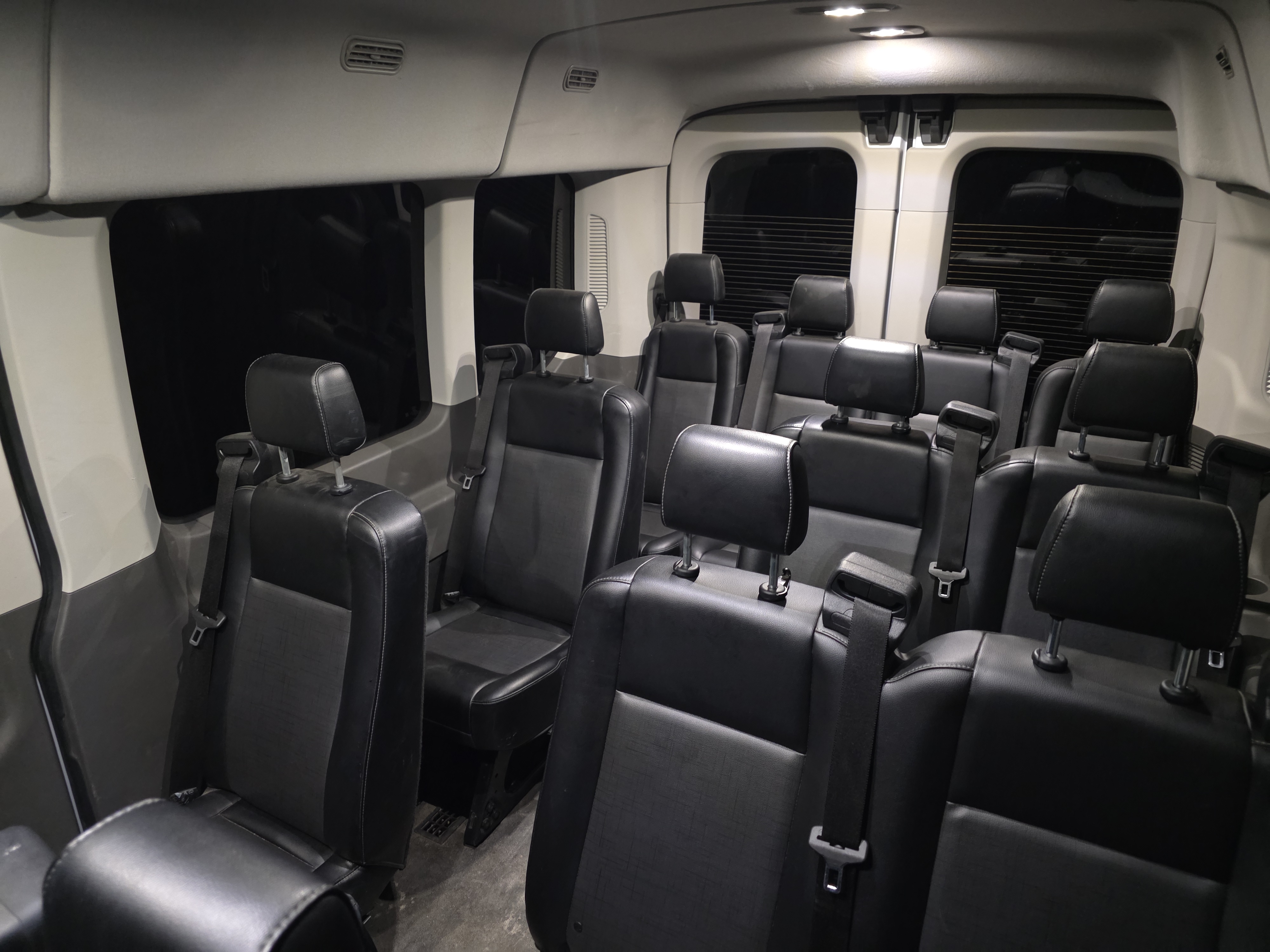 Used 2024 Ford Transit 350 XL RWD image 13