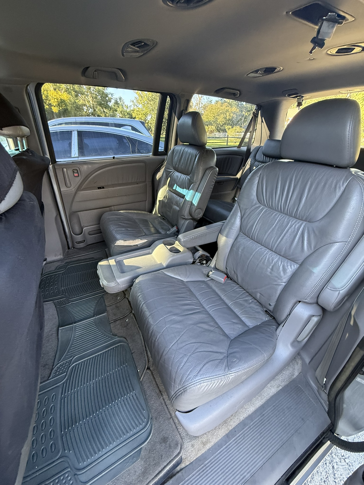 Used 2010 Honda Odyssey EX-L image 12