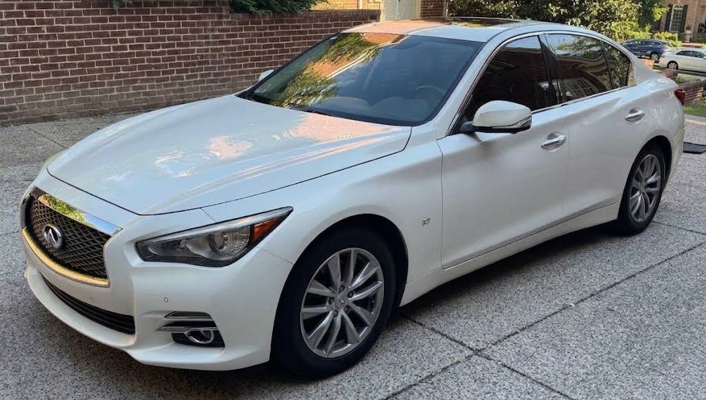 Used 2014 INFINITI Q50 Premium w/ Navigation Package AWD/4WD image 1