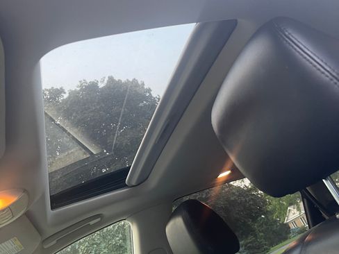 Used 2015 INFINITI QX60 AWD w/ Premium Plus Package image 4