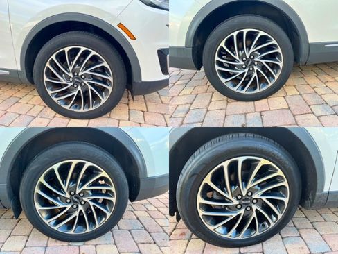 Used 2019 Lincoln Nautilus Reserve w/ Driver Assistance Package image 8