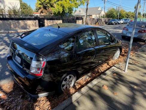 Used 2005 Toyota Prius image 4
