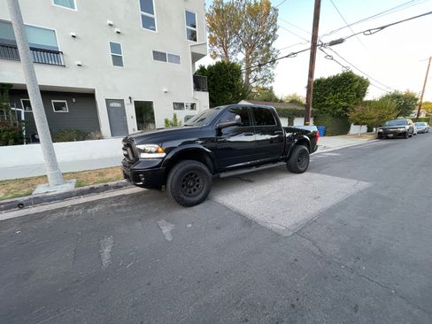 Used 2016 RAM 1500 Laramie w/ Convenience Group image 1