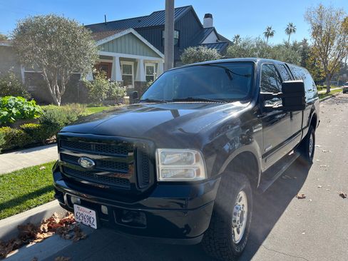 Used 2005 Ford F250 XLT image 6