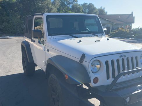 Used 2012 Jeep Wrangler Sport image 4