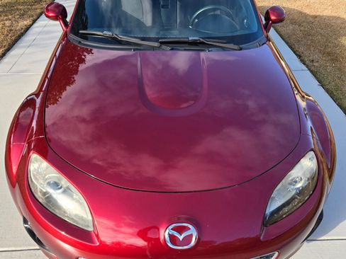 Used 2009 MAZDA MX-5 Miata Touring w/ Suspension Pkg image 8