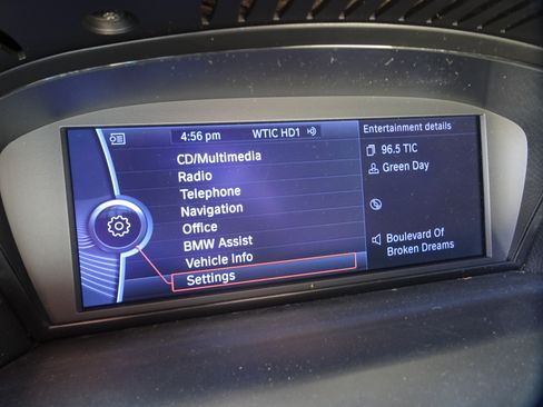 Used 2007 BMW 530xi Wagon AWD/4WD image 21