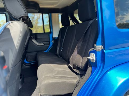 Used 2015 Jeep Wrangler Unlimited Sport w/ Quick Order Package 24S image 15