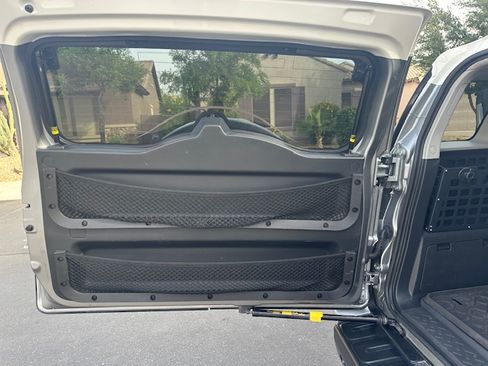 Used 2009 Toyota FJ Cruiser 4WD image 23