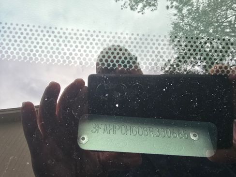 Used 2011 Ford Fusion SE image 9