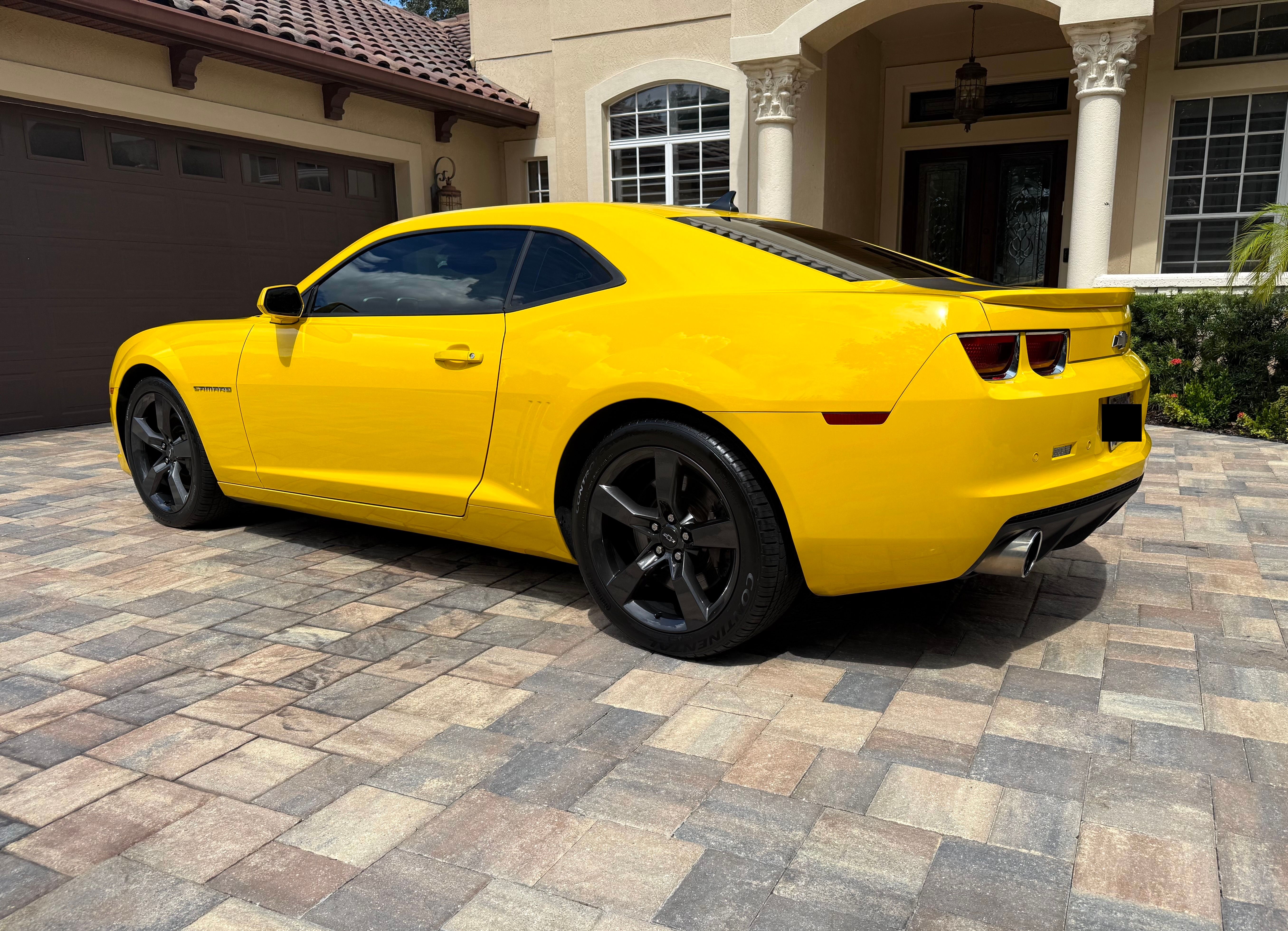 Used 2010 Chevrolet Camaro SS w/ RS Package RWD image 17
