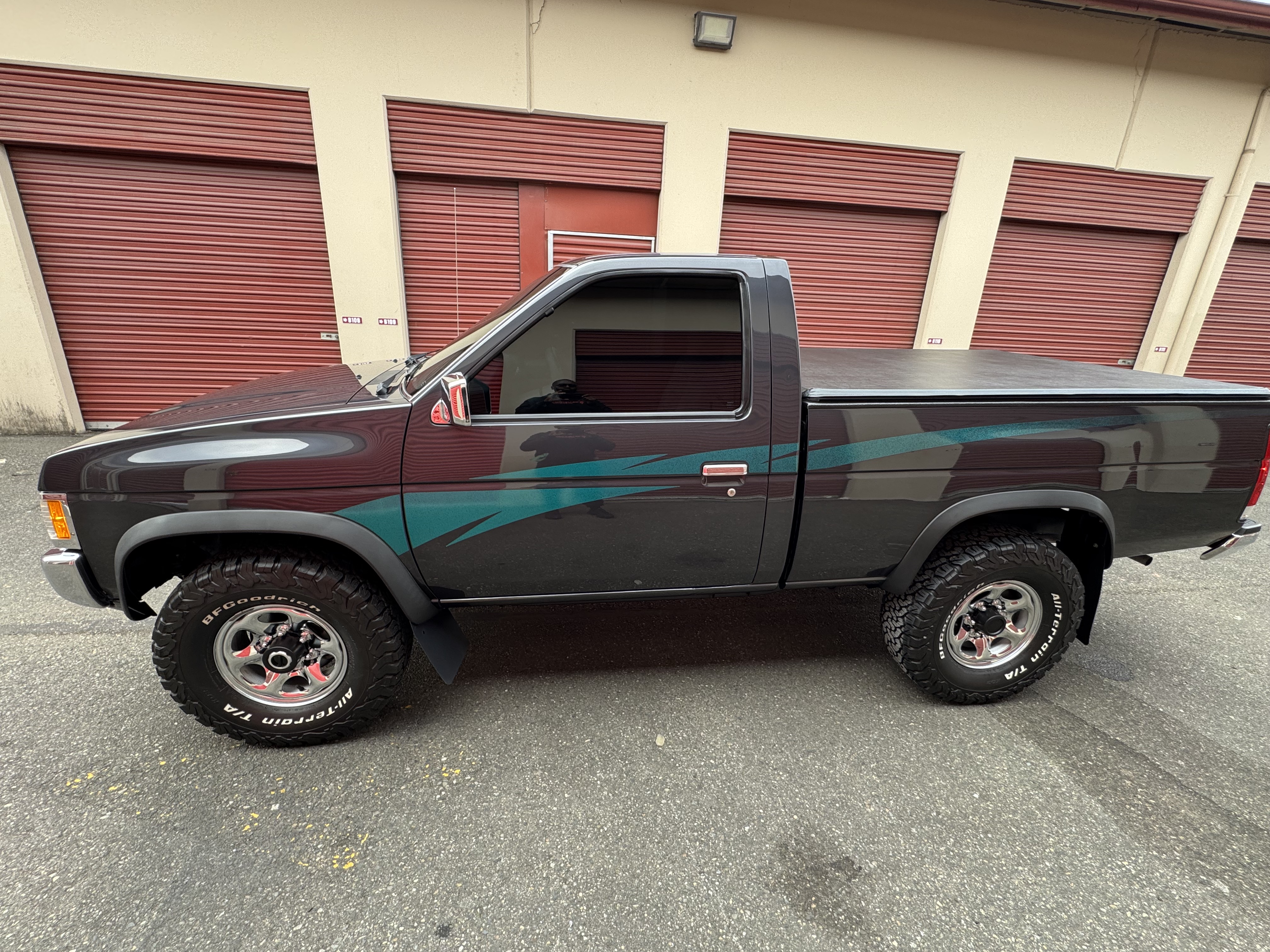 Used 1994 Nissan Pickup XE AWD/4WD image 15