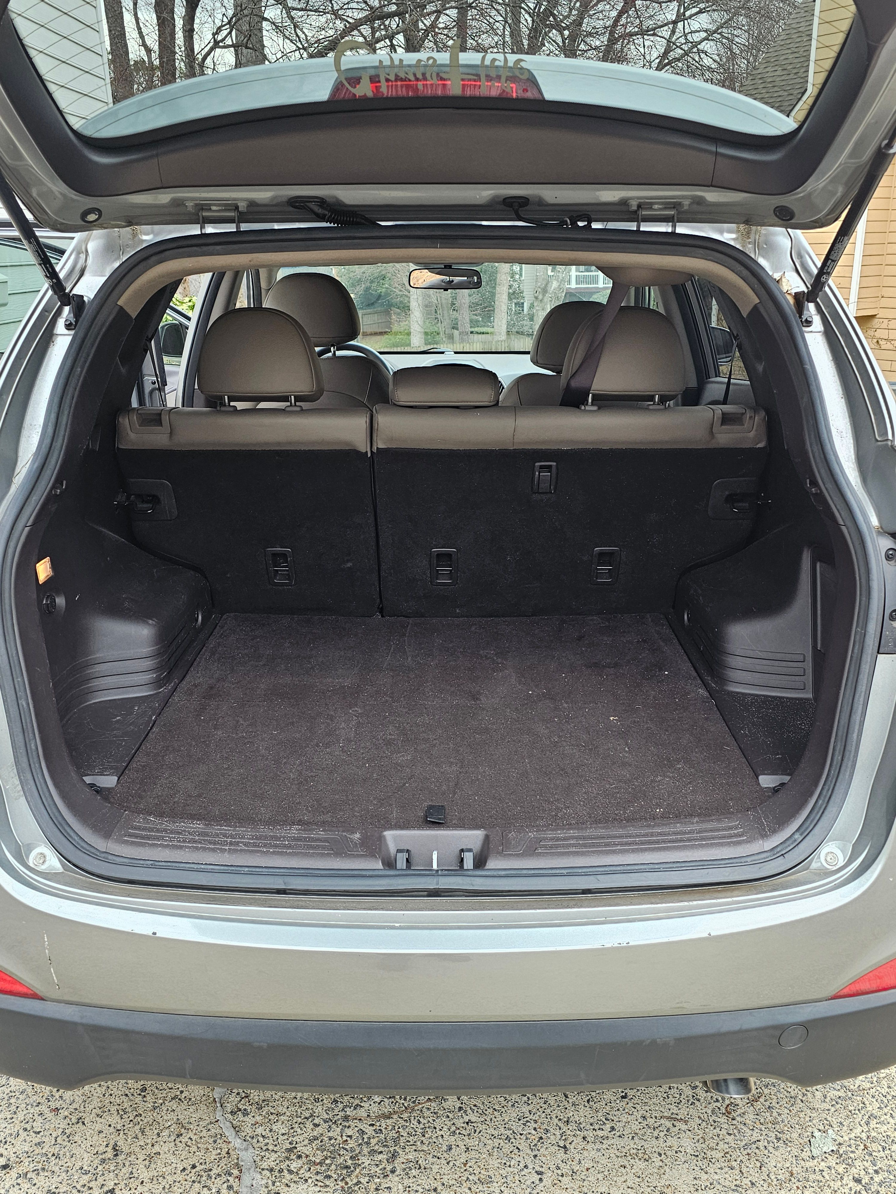 Used 2015 Hyundai Tucson GLS w/ Option Group 02 FWD image 13