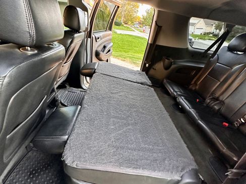 Used 2015 Chevrolet Suburban LS w/ Max Trailering Package image 12