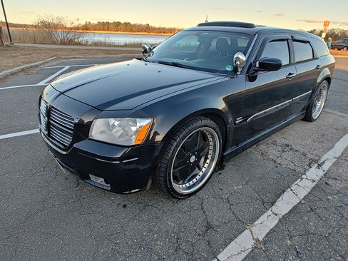 Used 2005 Dodge Magnum R/T w/ Convenience Group II image 10