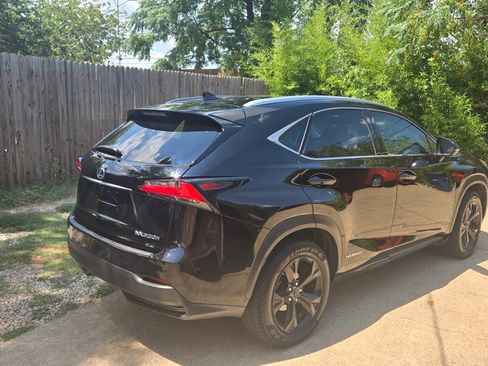 Used 2017 Lexus NX 300h AWD w/ Premium Package image 18